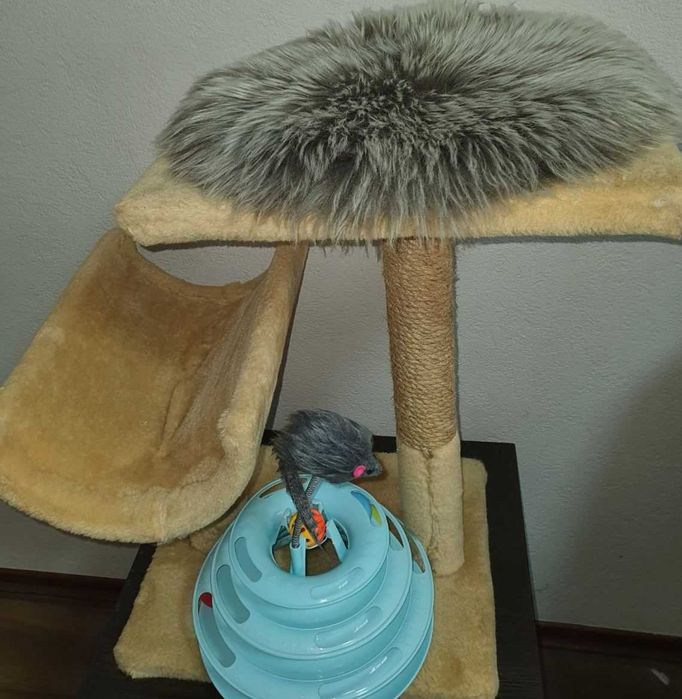 Когтеточка игрушка для котов лежанка