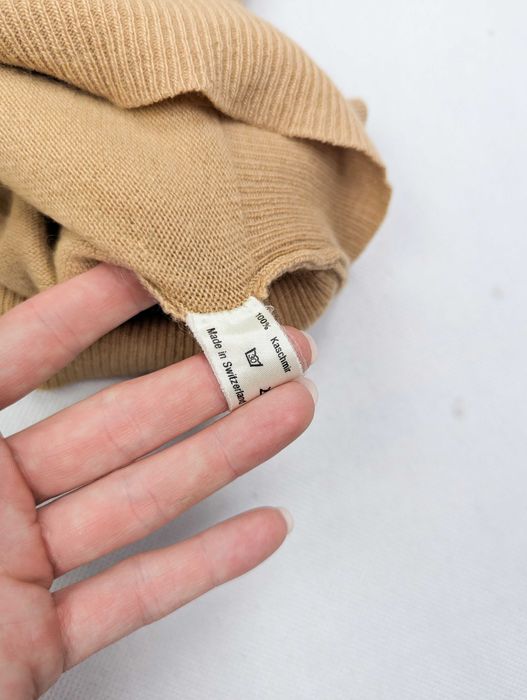 Beżowy sweter golf 100% kaszmir L