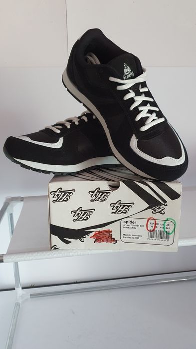 Buty sportowe Spider rozmiar 39 / długość wkładki 24.5 cm