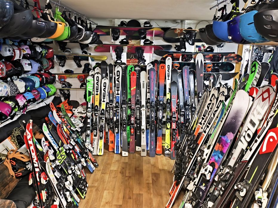 Оренда лижних костюмів, оренда лиж, оренда сноуборді