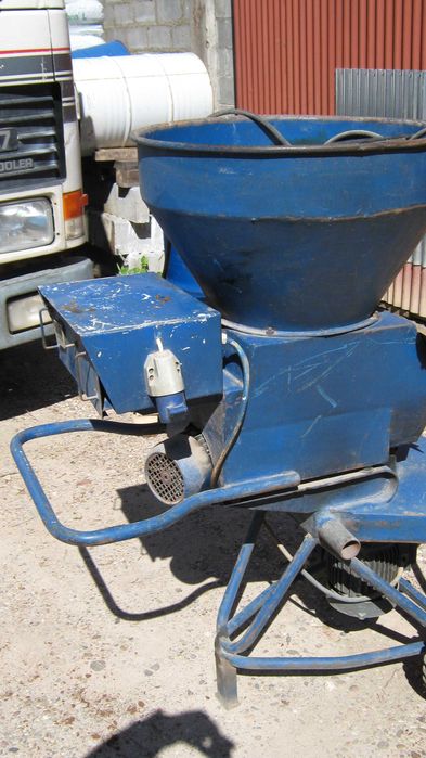 alimentador p forno a lenha solidos triturados
eletrico três saidas.