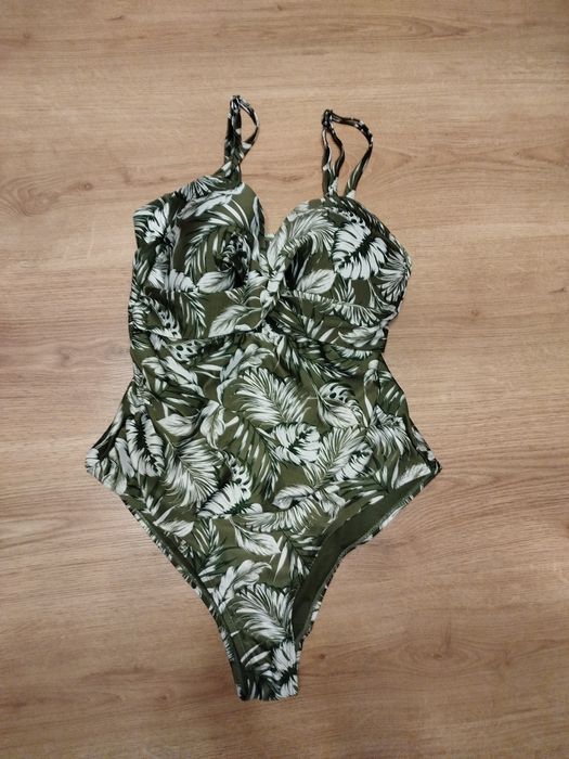 Kostium kąpielowy 40 l