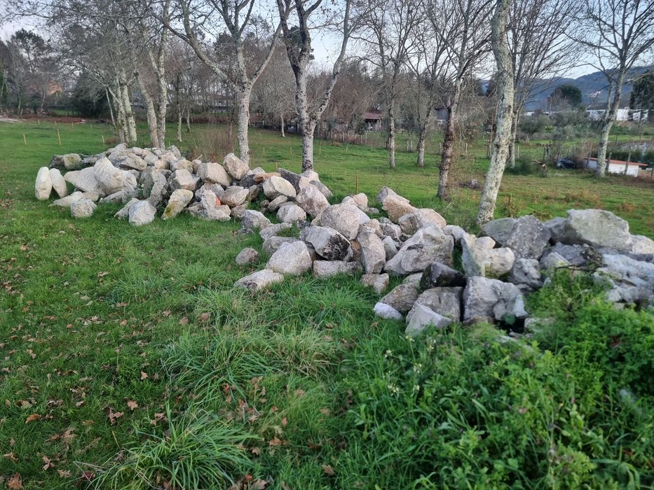 Pedra rústica para muros ou fachadas