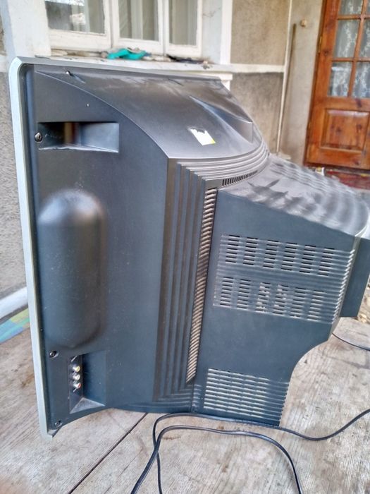 SUPRA СУПРА телевізор кольоровий