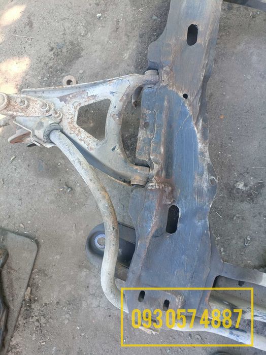 Підрамник передній Рено 9, 11 передня балка Renault 9 11 19