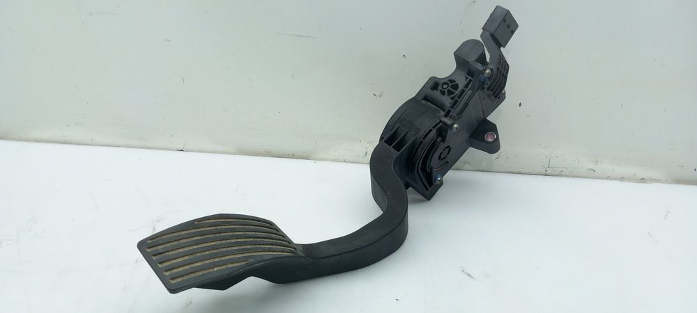 Pedal do acelerador OPEL Combo Furgão/Combi (X12)