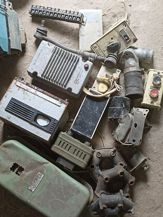 Блок питания,регулятор напряжения