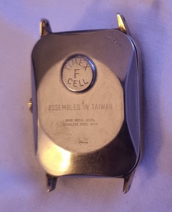 Relógio Antigo Timex para peças
