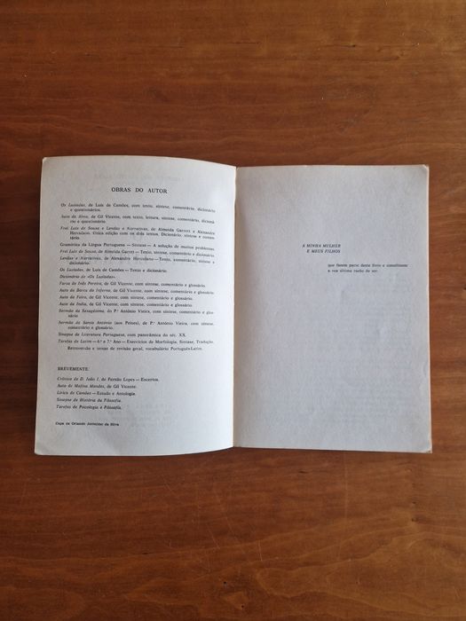 Livro didático "O Texto Literário", Manuel dos Santos Alves
