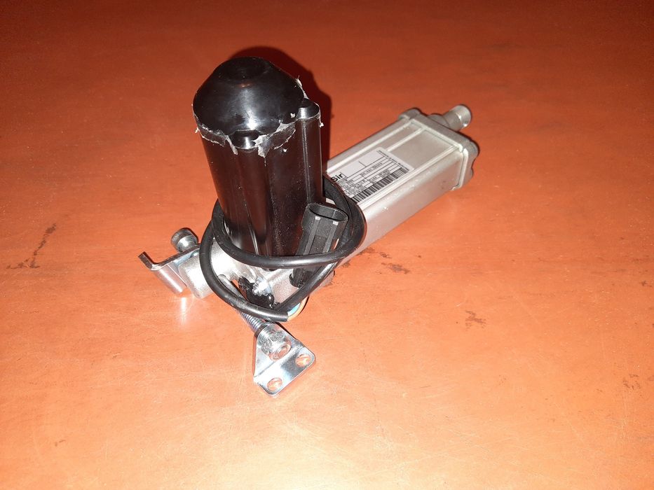 Актуатор  всмоктующої балки (під'йомник лижі 9098708000) Nilfisk BR652