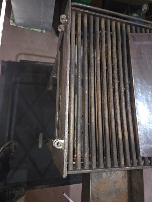 Grill Solidny Własna robota wystarczy pomalować