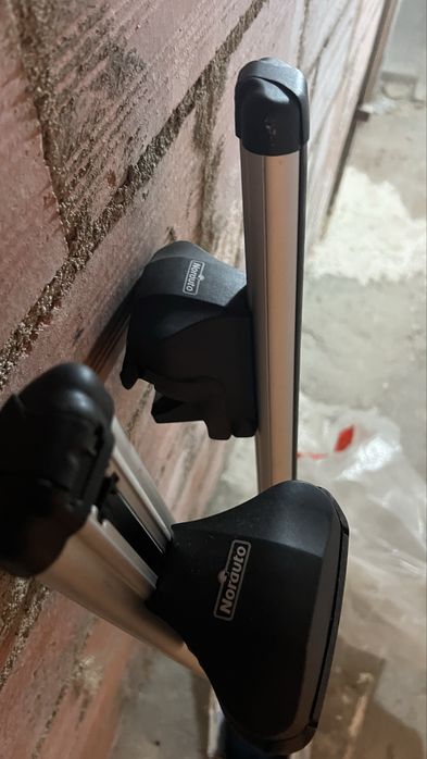 Barras de Tejadilho e acessorios Renault Megane III