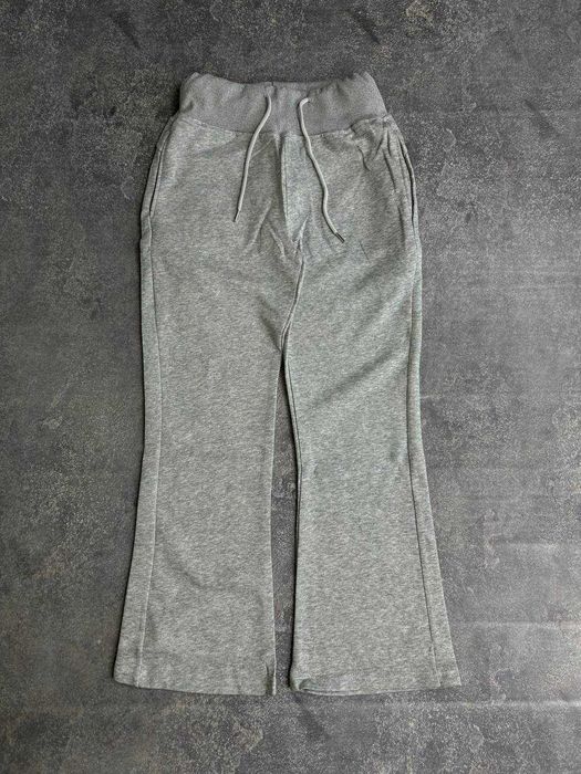 Штани жіночі сірі серые штаны бавовна grey sweatpanst flared клеш XS S