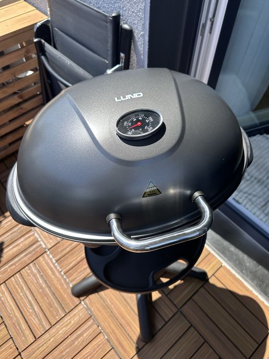 Grill elektryczny LUND 2400W z pokrowcem