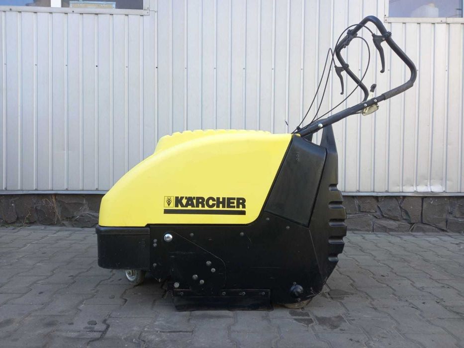 zamiatarka Karcher KSM 750
