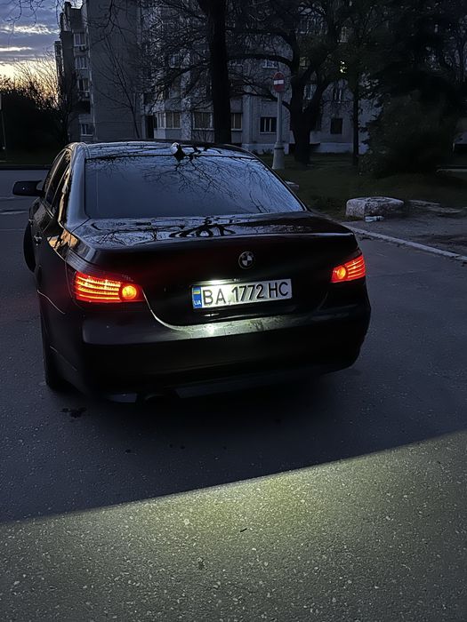Продам беху е60.
