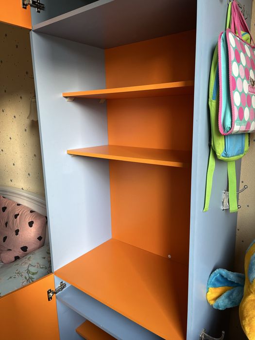 Шафа шкаф дитяча велика для всього в дитячу кімнату