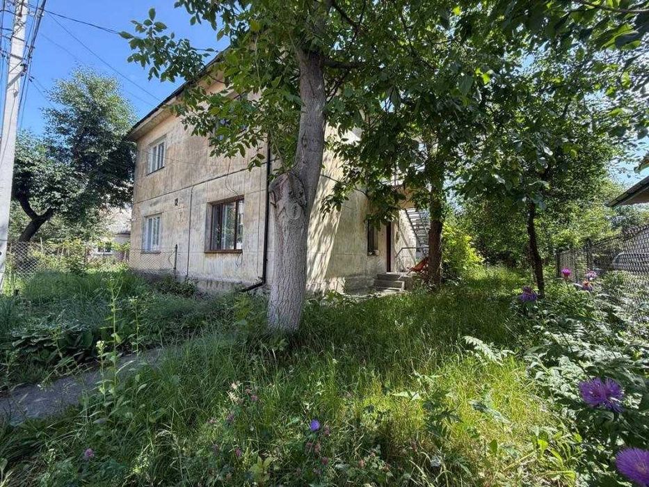 Продаж 1 кім квартири по вул. Патона, своє подвір'я. БЕЗ КОМІСІЇ.