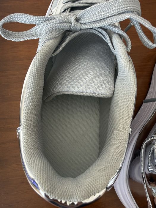Sneakersy trampki