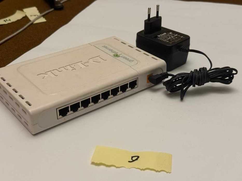 Мережевий комутатор (switch) D-Link