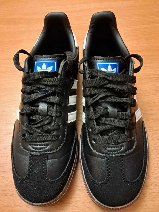 Детские Кроссовки adidas 38 размер стелька 24см