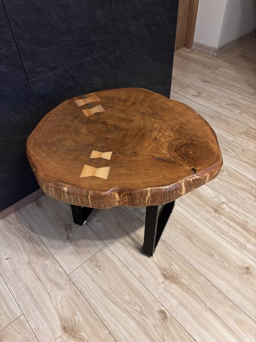 Stolik kawowy z naturalnego plastra dębu ręcznie robiony