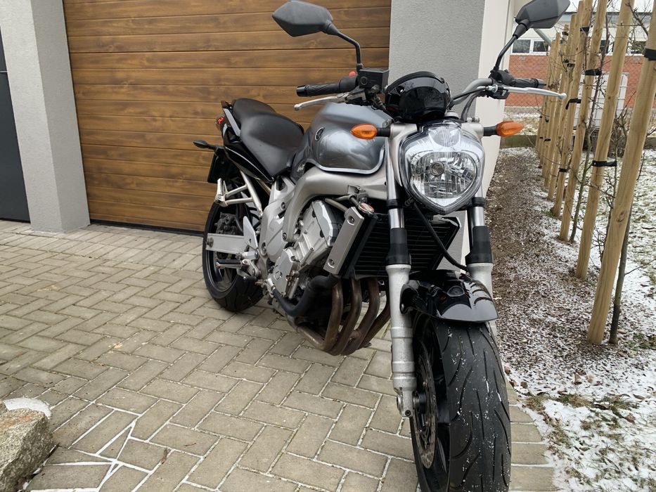 Yamaha Fazer600