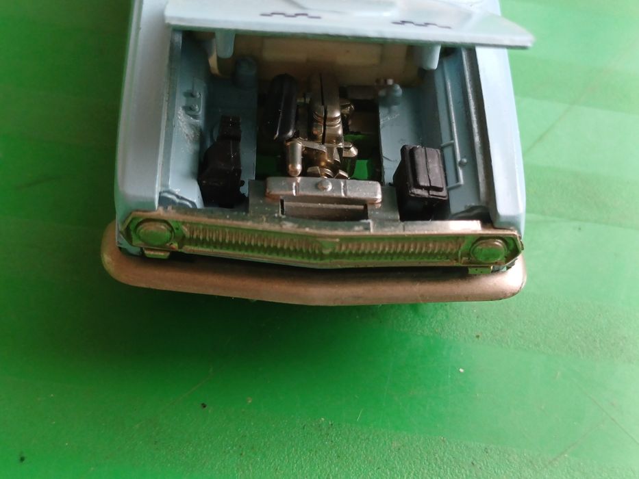 Модель авто СССР. Волга 2401 .1:43.