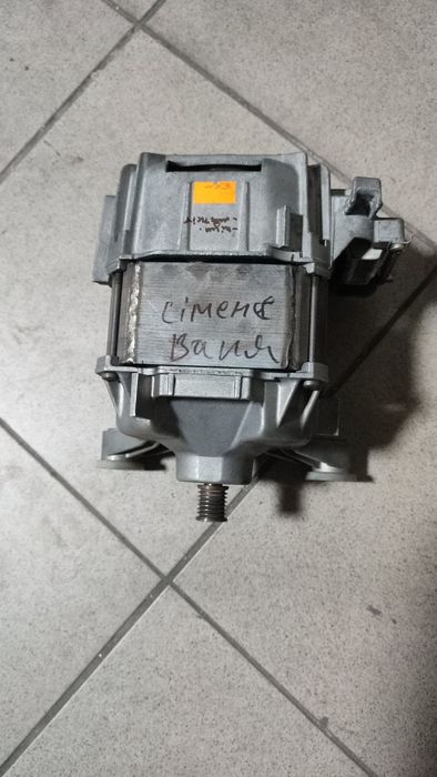 мотор  двигун до пральної машини.