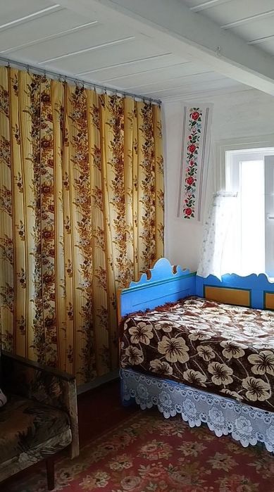 Хата з землею с.Кропивня Житомирська обл. Жит. р-н.ОПИС!