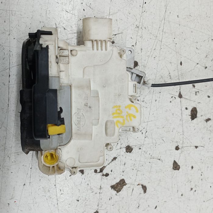 Fecho da Porta Frente Esquerdo - SEAT EXEO ST (3R5) | 09 - 13