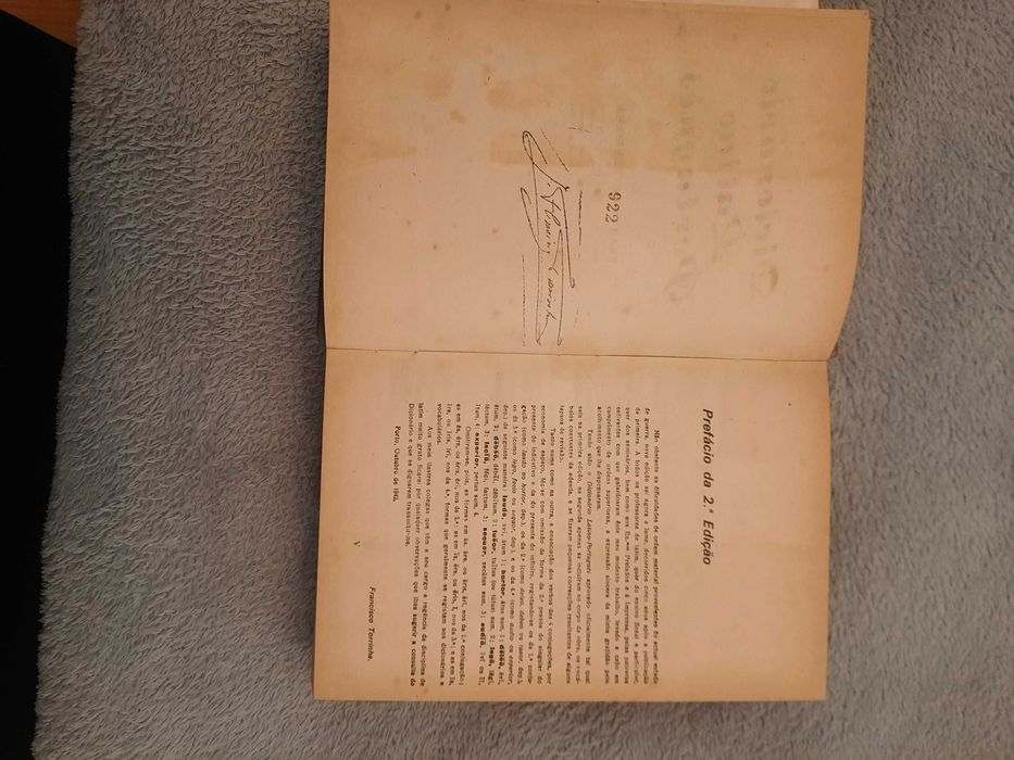 Dicionário Latim-portugues ed. 1942
