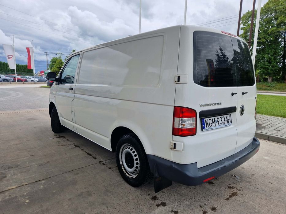 Volkswagen T5 2.0 TDI 84KM 2010 LIFT