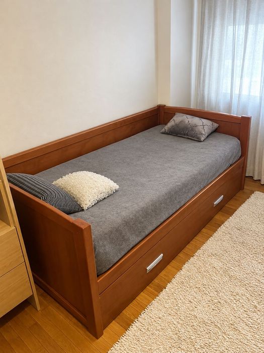 Cama com colchão