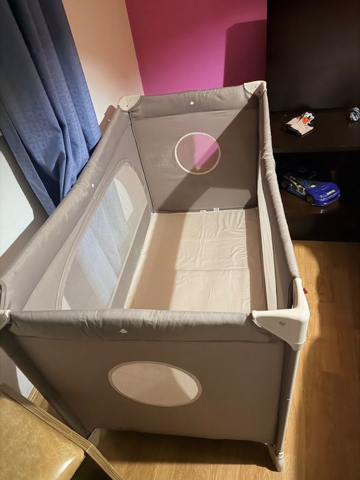 Cama de viagem Chico
