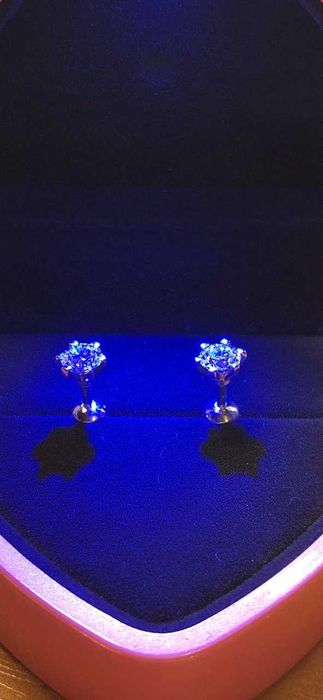 Серьги золото белое бриллианты 1.04 карат сертификат