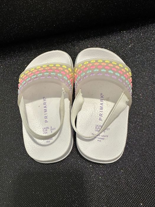 Chinelos Primark 20/21