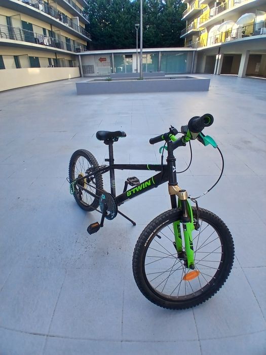 Bicicleta BTWIN 20
