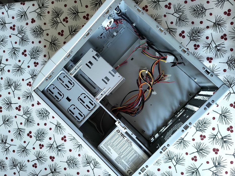 Obudowa microATX Retro