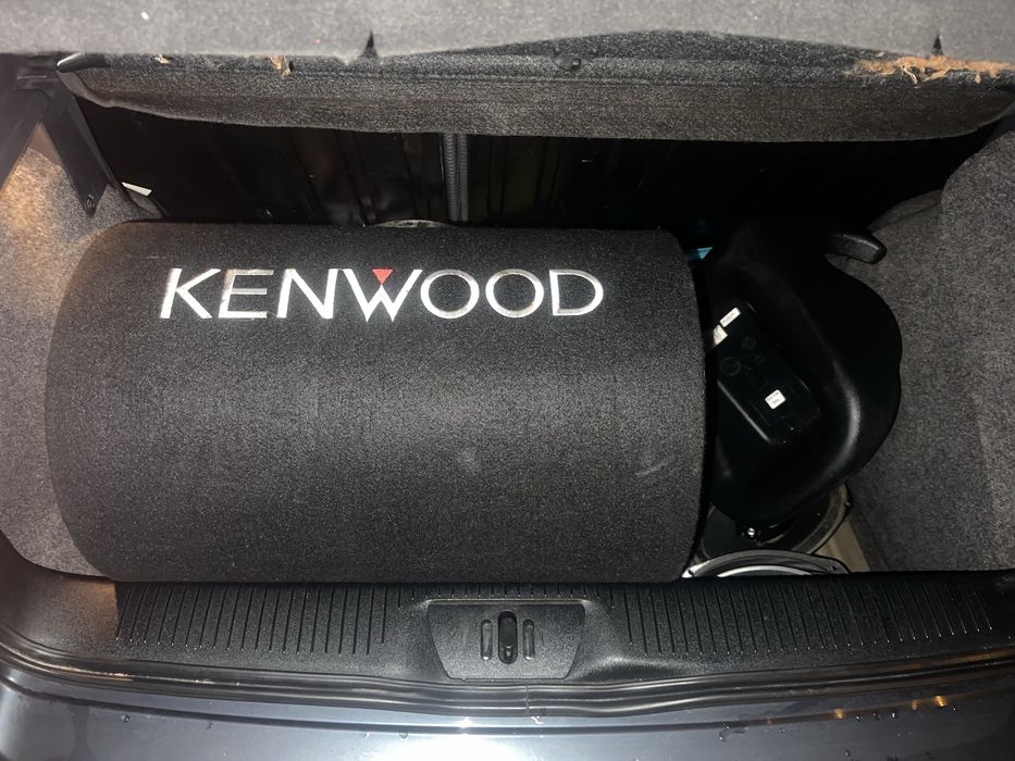 Caixa Subwoofer KENWOOD W1200T