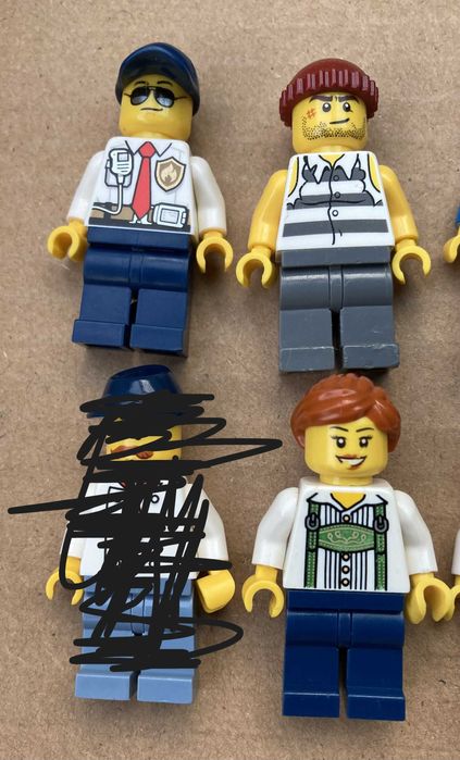 Minifigurki LEGO - 5 Ludzików