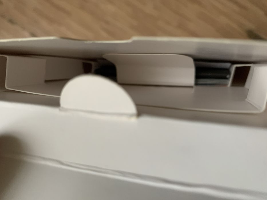 JBL 5 колонка проти водяна з повербанком