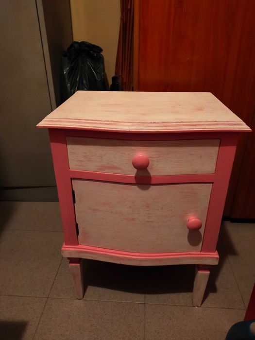 Cómoda Decorativa e de Arrumação (Promoção de halloween)