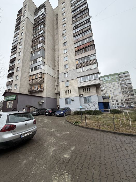 Продам 1-кімнатну Г.Крут