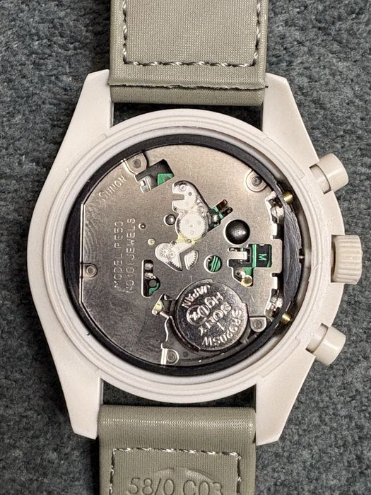 Relógio MoonSwatch Pluto