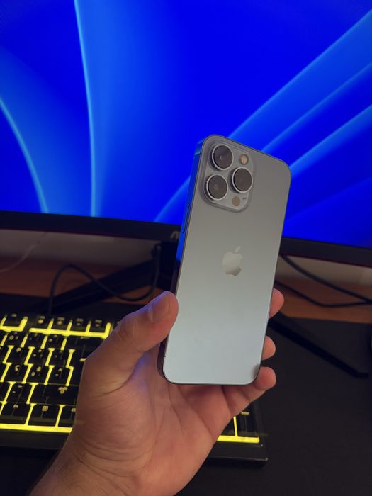 iPhone 13 Pro 256GB Azul Sierra – Bateria 94% – Impecável