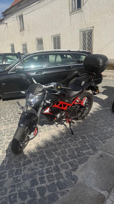 Benelli 125 como nova ano 2019 só 5mil km