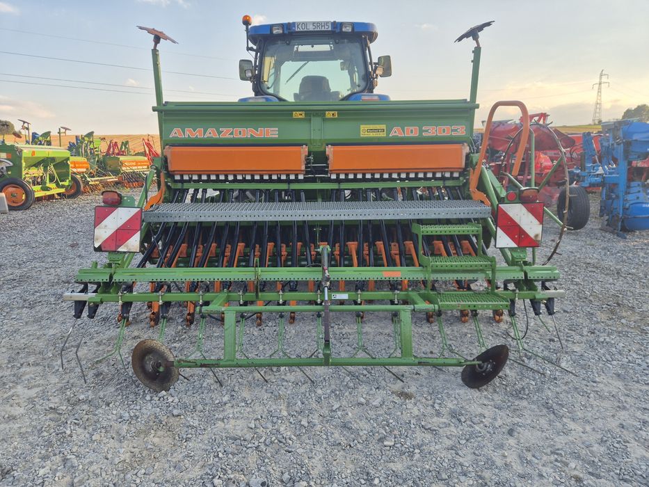 Amazone AD 303 KG KW 303 zestaw uprawowo siewny  nadbudowany d9  3m