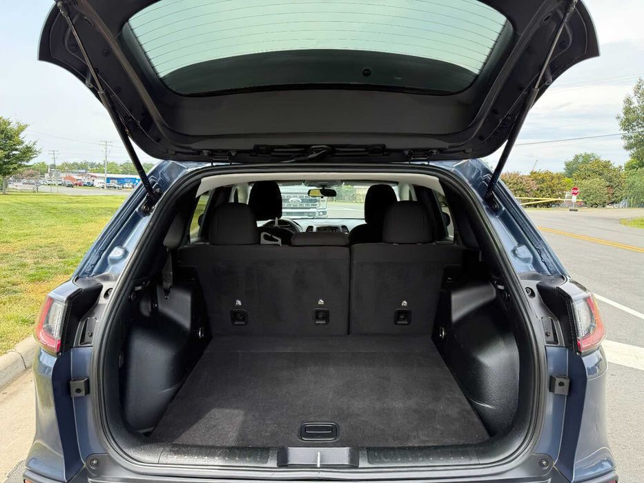 Jeep Cherokee 2021