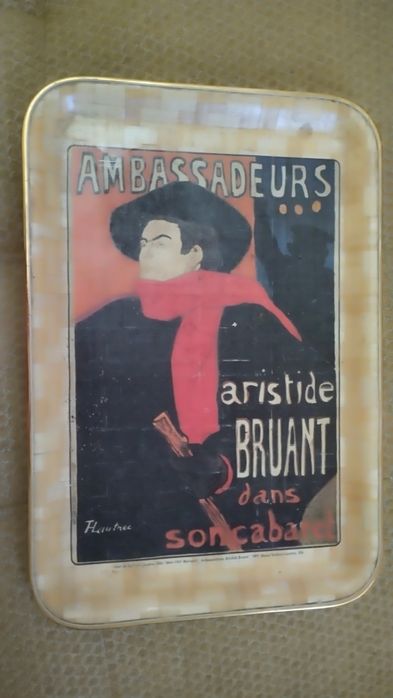 Подносы для кухни, гостиной и интерьера